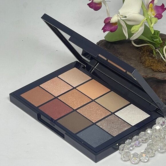 Lune + Aster Destination Nudes Galaxy Edition Swipe + Go Eyeshadow Palette - NIB - Picture 3 of 6